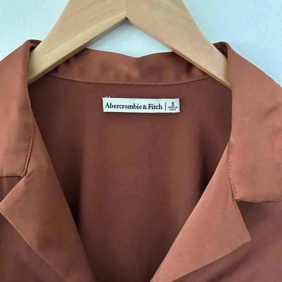 Abercrombie & Fitch Satin Terra Cotta Blouse - Picture 3 of 4